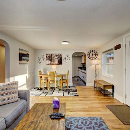 Little Blue Bungalow On Boise'S Bench, Pet Friendly, Fully Fenced Yard With Doggie Door! 2 Miles From Bsu, 5 Minutes From Downtown Boise, Desk And Workstation For Remote Workers, 2 Tv'S Large Walk-In Closet, Good For Mid-Term Stays المظهر الخارجي الصورة